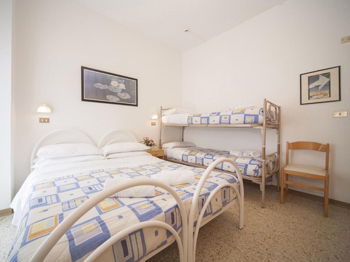 Hotel Gemini ริมินี ภายนอก รูปภาพ