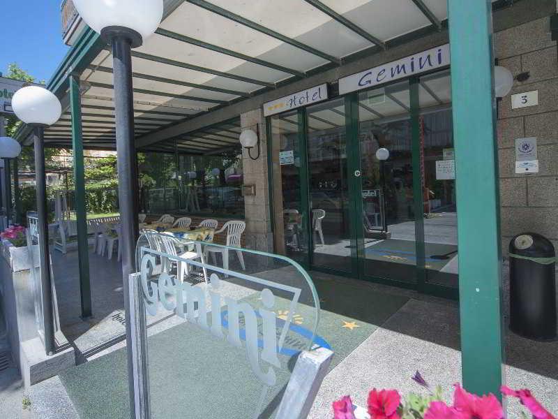 Hotel Gemini ริมินี ภายนอก รูปภาพ
