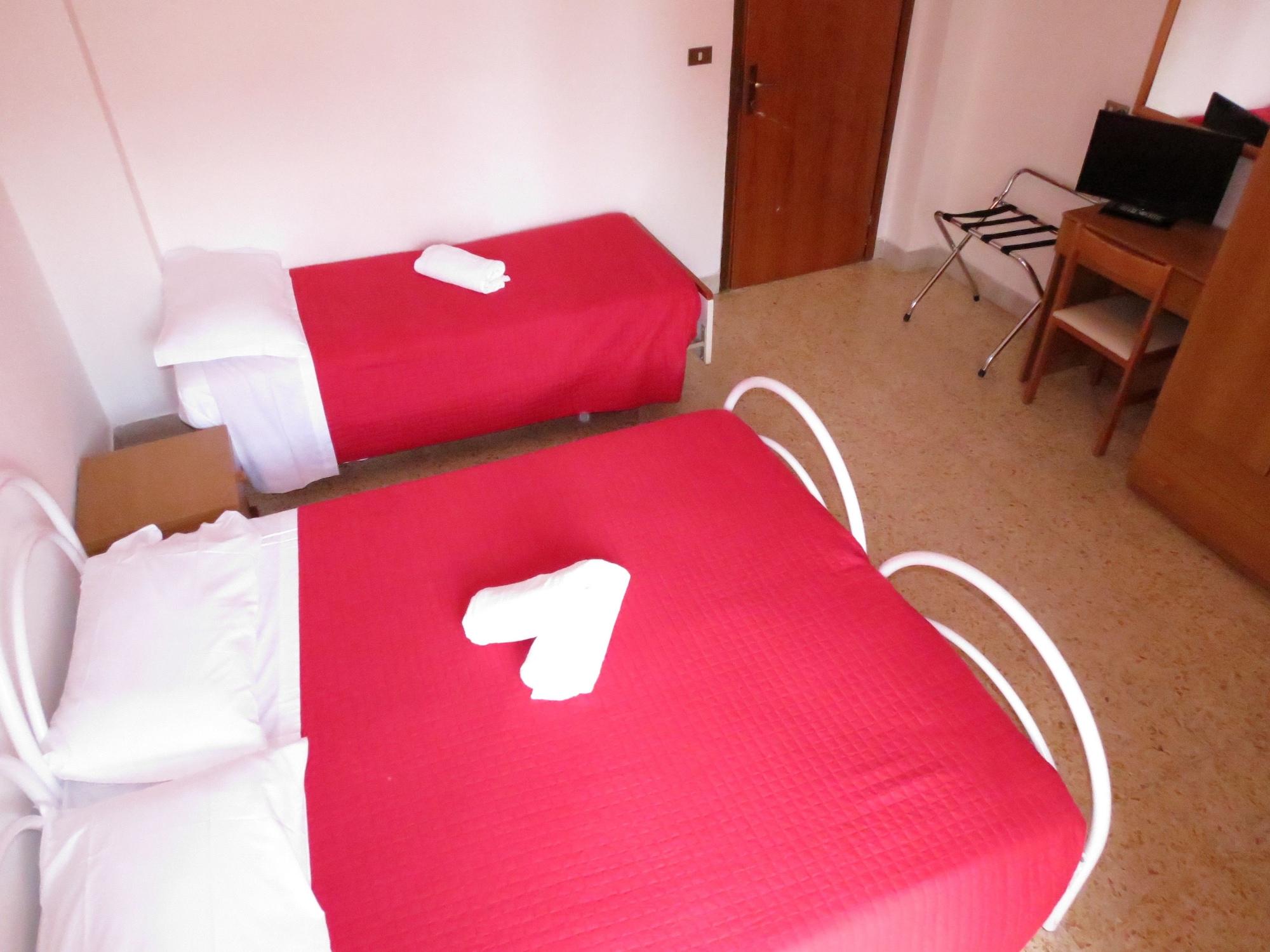 Hotel Gemini ริมินี ภายนอก รูปภาพ
