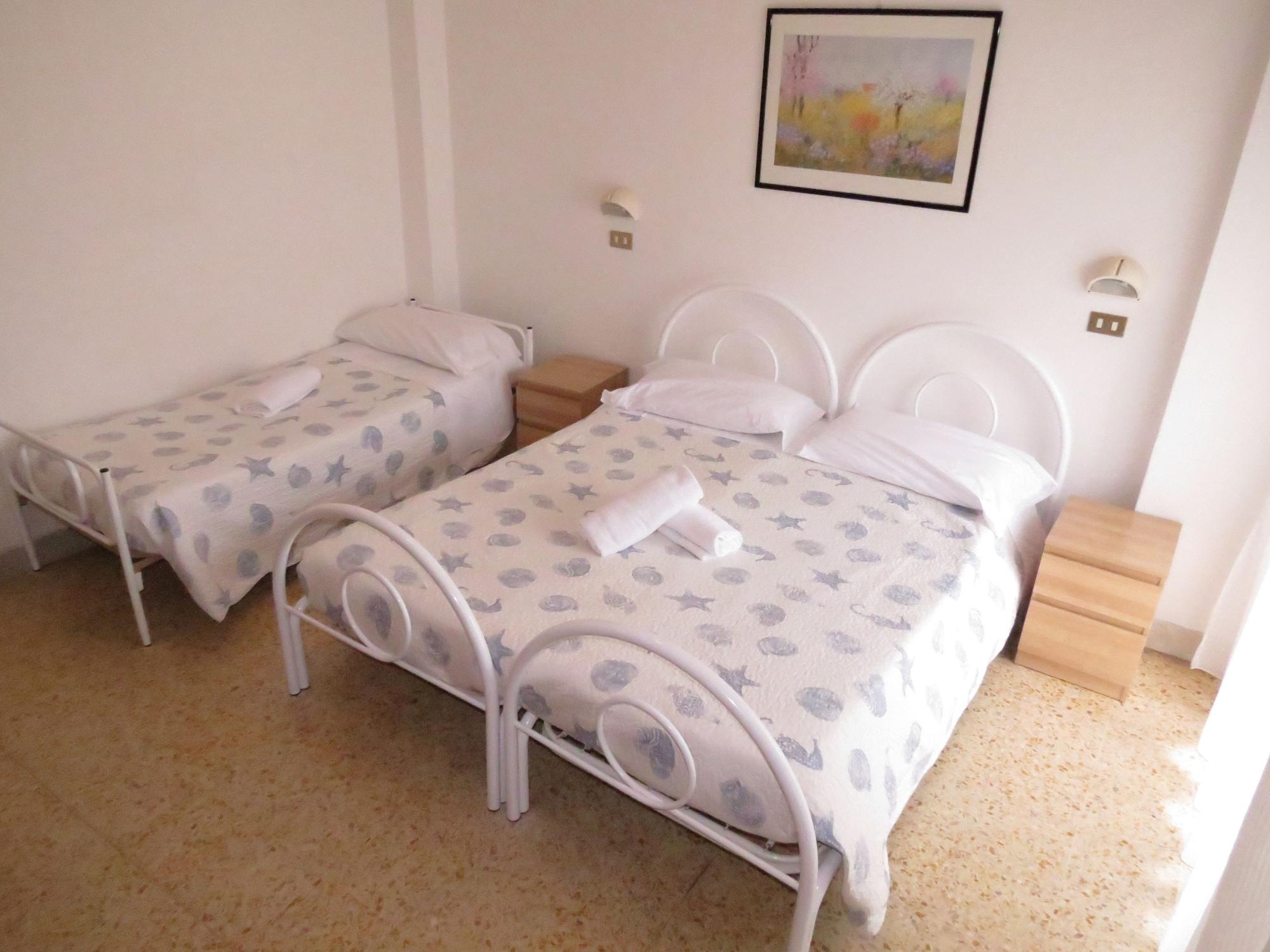 Hotel Gemini ริมินี ภายนอก รูปภาพ