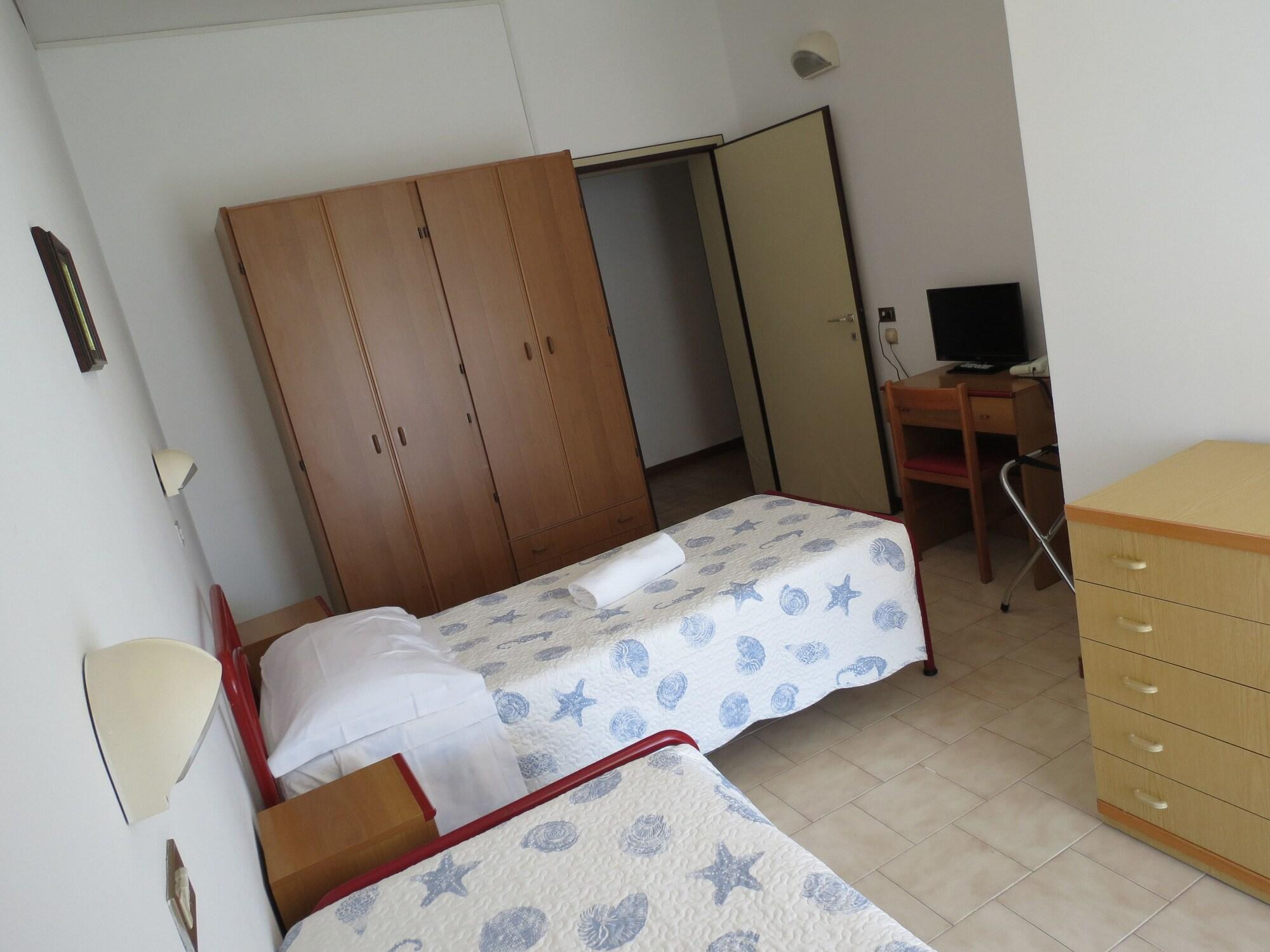 Hotel Gemini ริมินี ภายนอก รูปภาพ
