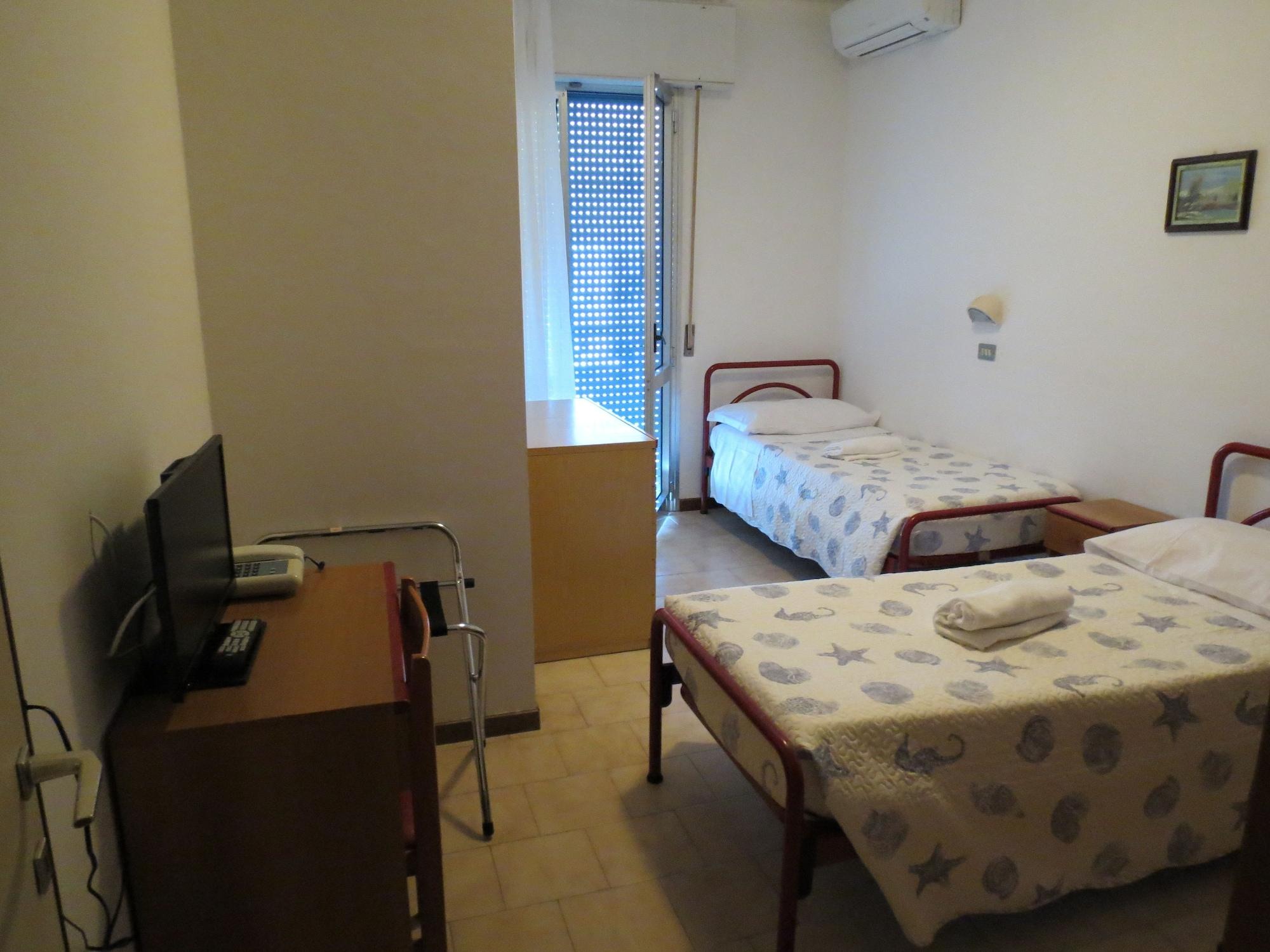 Hotel Gemini ริมินี ภายนอก รูปภาพ