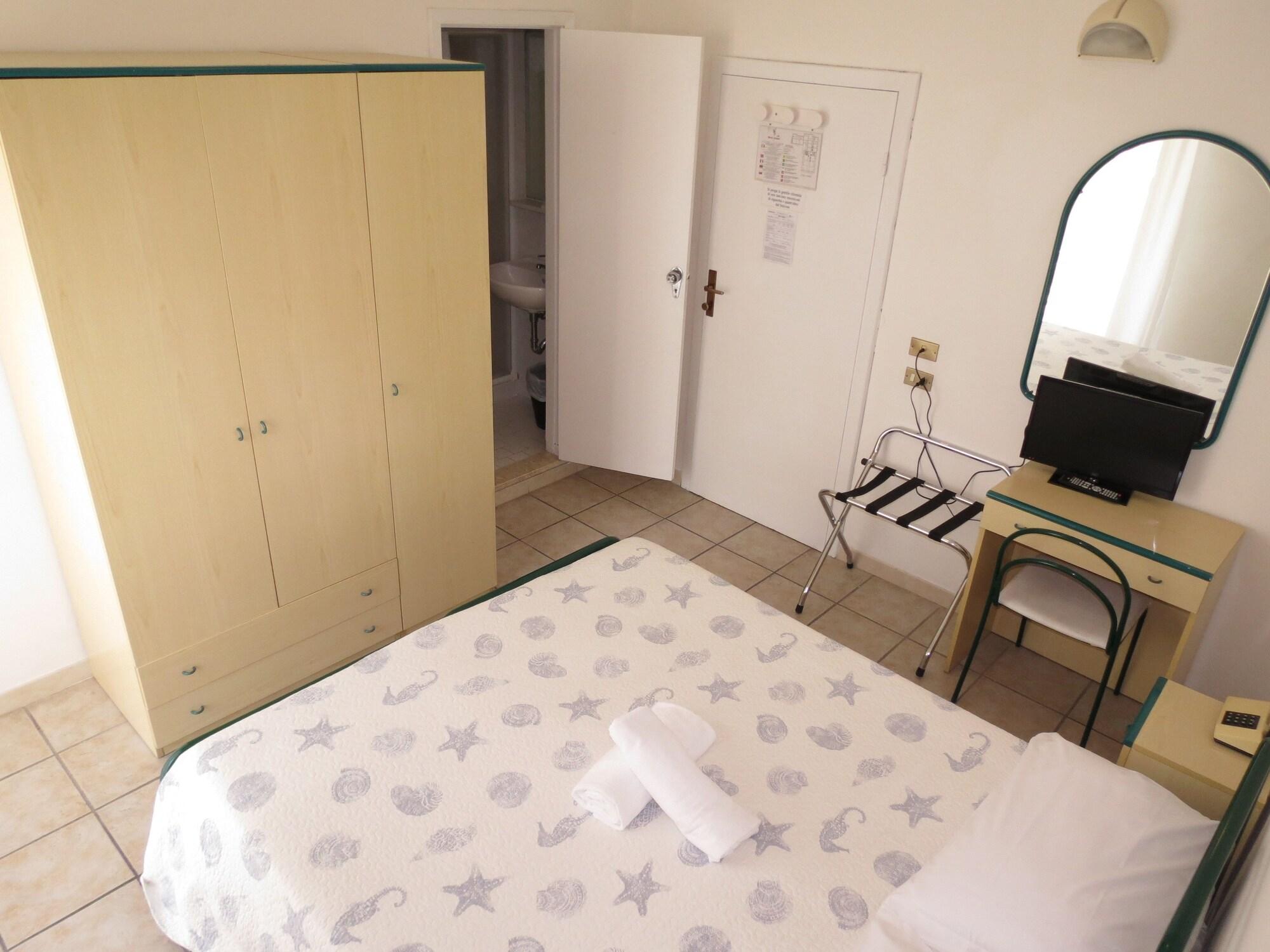 Hotel Gemini ริมินี ภายนอก รูปภาพ